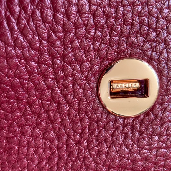 Radley Fuchsia Shoulder Bag - Picture 2 of 6